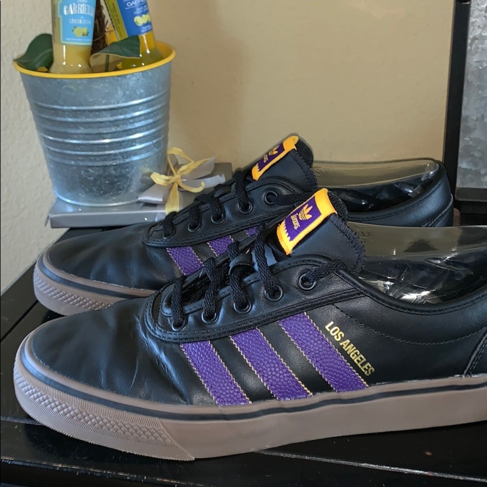 Adidas Lakers Sneaker